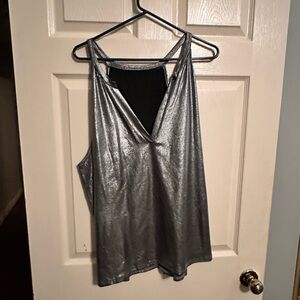 Silver metallic tank - reposh